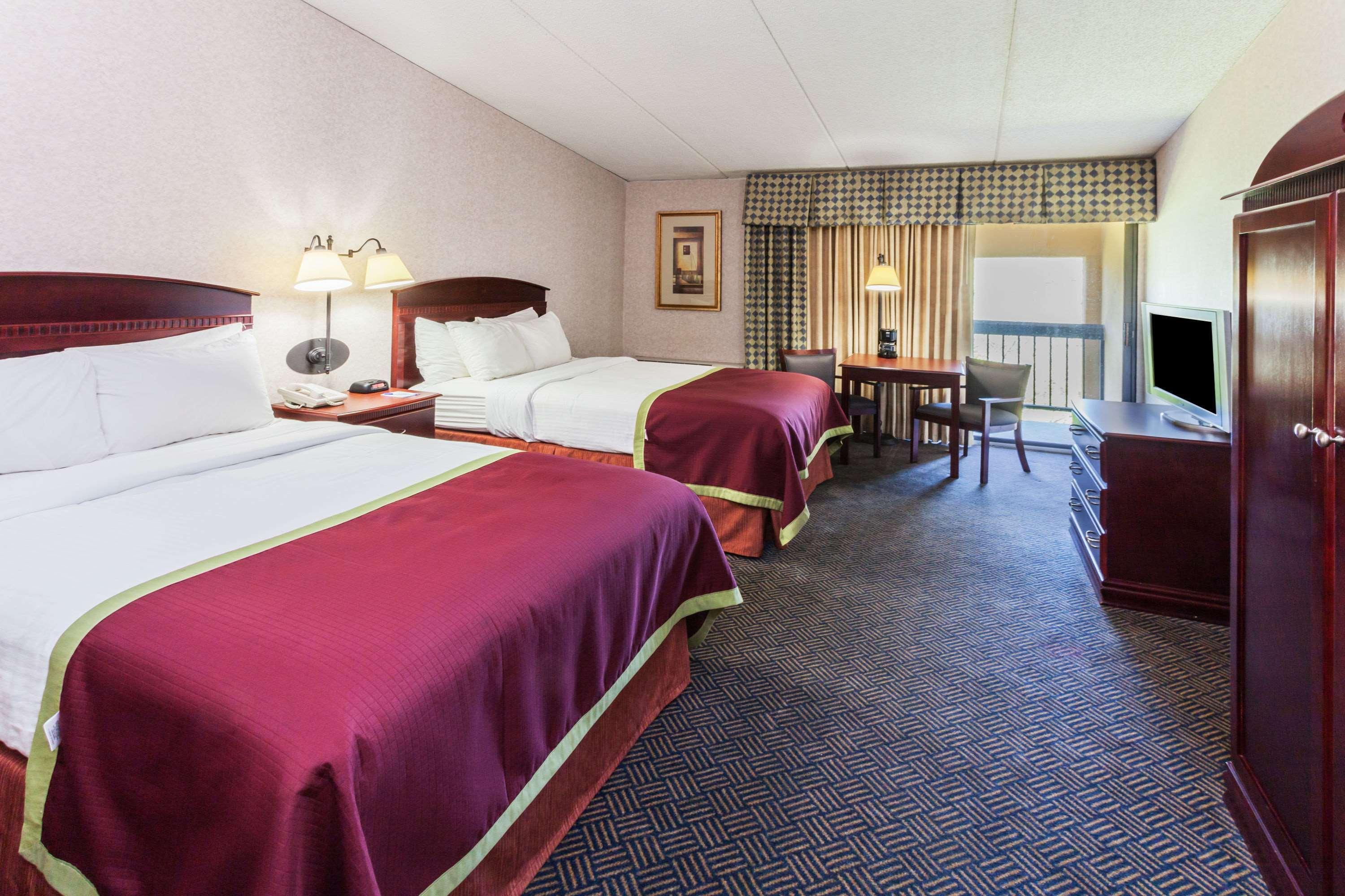 Baymont By Wyndham Michigan City Zewnętrze zdjęcie